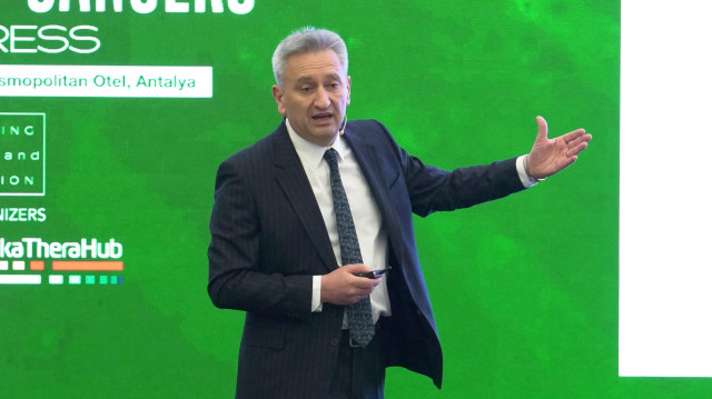 Uzmanı insanlığı bekleyen tehlikeyi anlattı: 20-30 yıl içinde kanser global bir krize dönüşecek