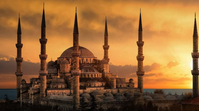 Akşam namazı vakitleri 17 Mart 2025: İstanbul, Ankara, İzmir, Bursa Diyanet il il akşam ezanı saati