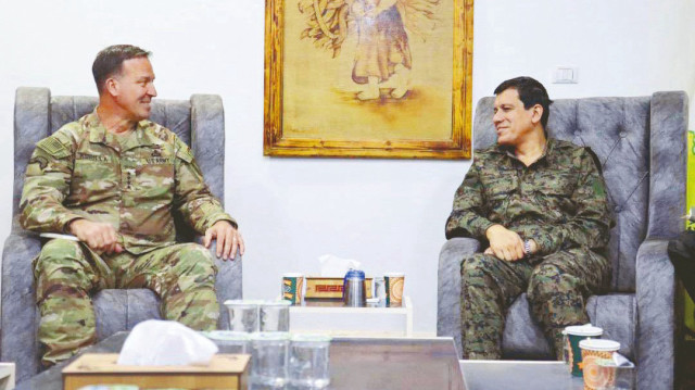 Centcom komutanı önce İsrail’i sonra Abdi’yi ziyaret etti