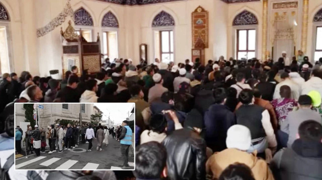 Japonya’da bayram namazı üç defa kılındı