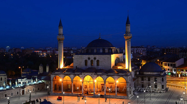 Konya akşam ezanı ve iftar vakti 3 Mart Pazartesi imsakiye