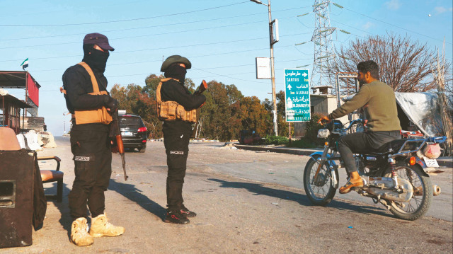 Sahil Dağları Esed’in silah deposu