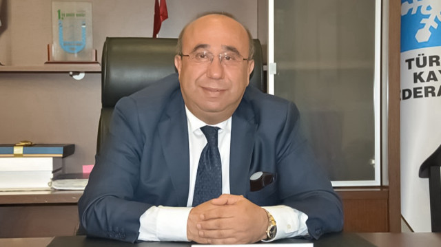 Türkiye Kayak Federasyonu Başkanı Ali Oto görevinden istifa etti
