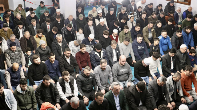 Cuma namazı vakitleri 25 Nisan 2025: Ankara, İzmir, İstanbul’da cuma namazı saat kaçta? Diyanet ezan vakitleri