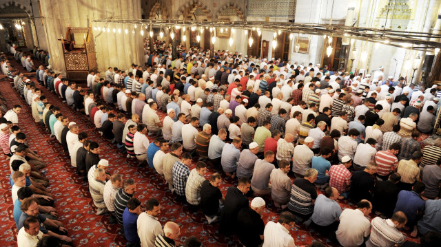 CUMA NAMAZI VAKTİ 4 NİSAN 2025: Cuma namazı saat kaçta? İstanbul, Ankara, İzmir il il cuma namazı vakitleri