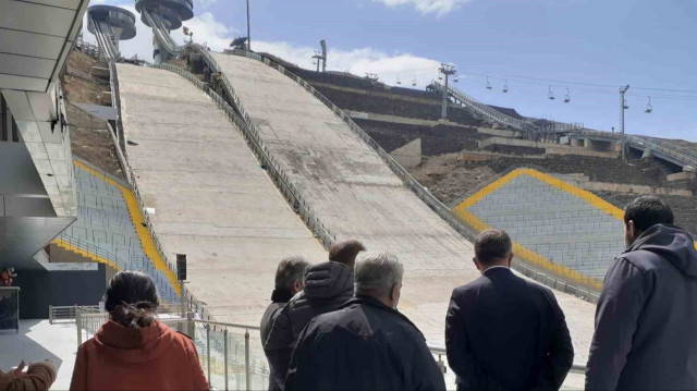 Erzurum’daki kayakla atlama kulelerinde bakım ve onarım çalışmaları başladı