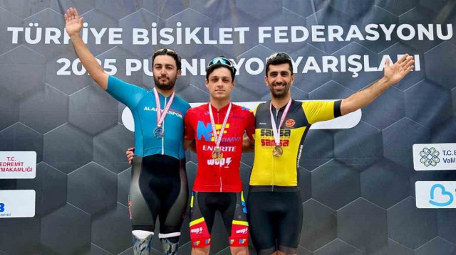 Denizlili bisikletçiler başarılarını tüm kulvarlarda sürdürüyor