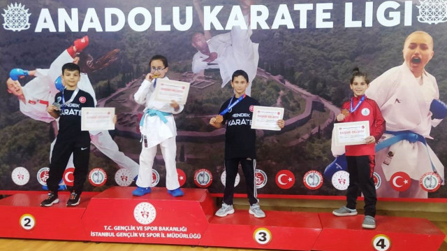 Körfez’in karatecileri madalyasız dönmüyor