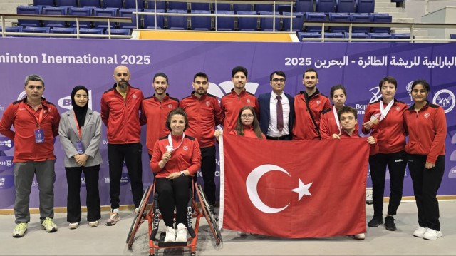Milli para badmintoncular Bahreyn’de 5 madalya kazandı