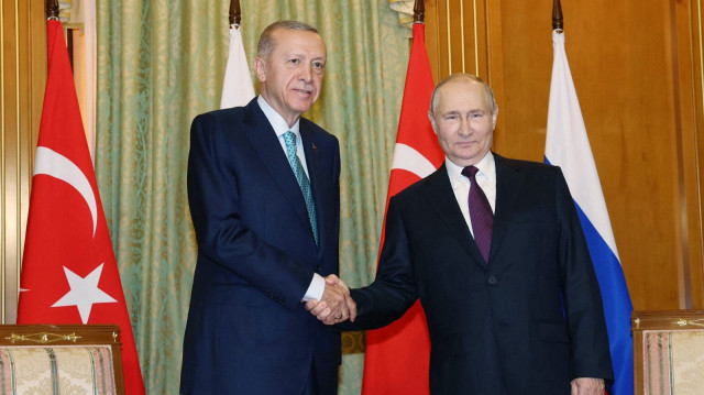 Putin ateşkeste Türkiye’nin önemine vurgu yaparak Cumhurbaşkanı Erdoğan’la görüşeceğini açıkladı