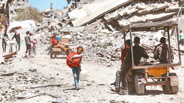 Batı Şeria’da yıkım Gazze’de katliam