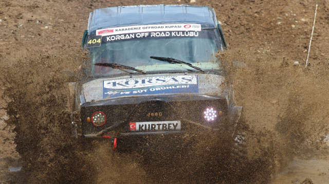Rize’de off-road yarışları nefes kesti