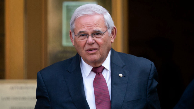 Türkiye düşmanı ABD’li eski Senatör Bob Menendez hapse atıldı