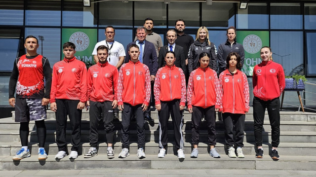 Türkiye Wushu Kung Fu Federasyonu Başkanı Akyüz Kayseri’de sporcularla buluştu