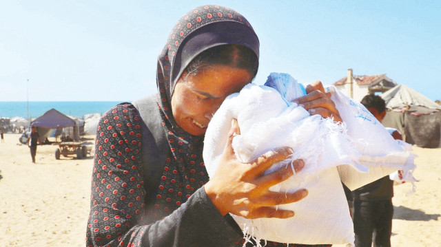 Anneler çocuklarına her gün veda ediyor