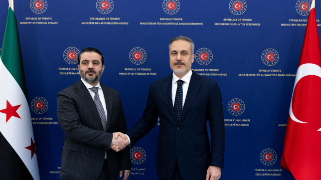 Bakan Fidan Suriyeli mevkidaşı ile görüştü: İsrail saldırıları endişe verici