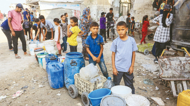 Gazze’de ölümün adı açlık ve susuzluk