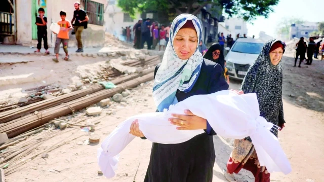 Gazze’yi işgale başladı