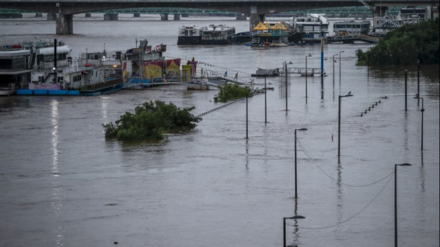 Güney Kore’de sel felaketi: 18 ölü