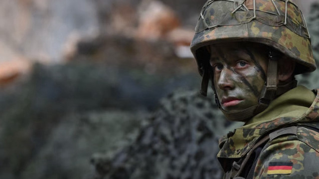 Hans’a kışla yolu gözüktü: Almanya ‘zorunlu askerliği’ geri istiyor