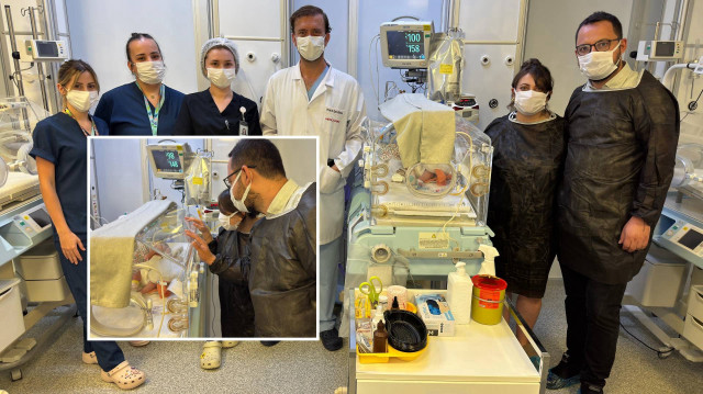 İç organları dışarıda doğan Kaan bebek sağlığına kavuştu