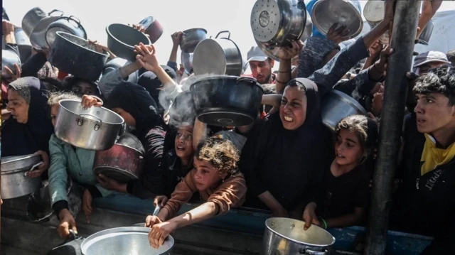 İsrail’in kıtlığı dayattığı Gazze’de son 24 saatte 7 kişi daha açlıktan hayatını kaybetti