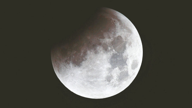 NASA Ay’a nükleer reaktör inşa edecek!