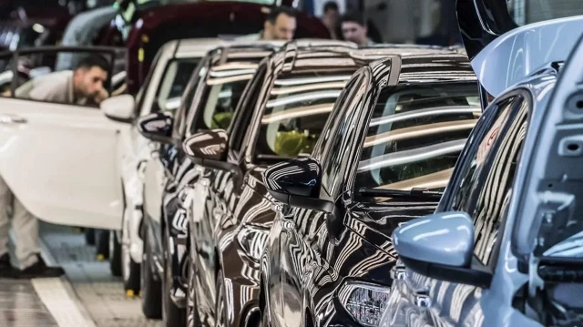 Otomotiv sektörü ağustosta ihracatta zirvede yer aldı
