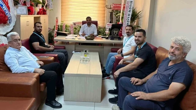 Sağlık-Sen heyeti Silopi Devlet Hastanesi Müdürü ile bir araya geldi