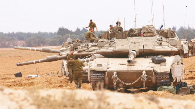 Teröristleri orduya çektiler: Gazze’deki işgali yağmacılar sürdürüyor