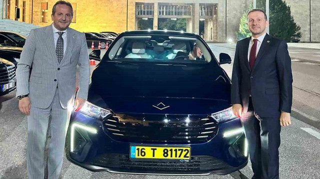 Türkiye’nin yerli ve milli otomobili T10F TBMM’de sergilendi