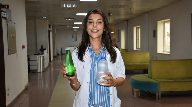 Uzmanından sıcak havalarda kahve, çay ve gazlı içecek tüketmeyin tavsiyesi