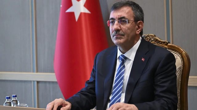 Ekonominin yeni yol haritası belli oldu: Yılmaz 2026-2028 OVP programını açıkladı