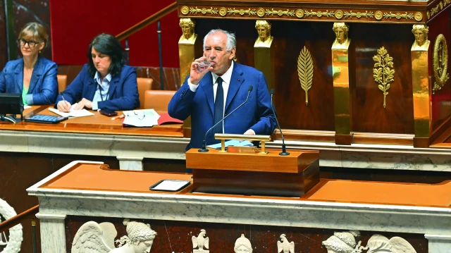 Fransa’da hükümet düştü