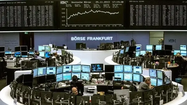 Avrupa borsaları bankacılık sektörünün öncülüğünde negatif seyrediyor