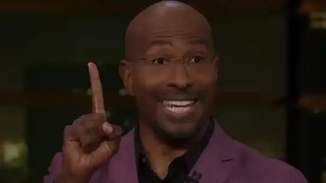 CNN sunucusu ‘Gazzeli bebeklerin ölmesi’ üzerinden şaka yaparak ‘Filistin’ içeriklerini dezenformasyon olarak değerlendirdi