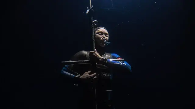 Şahika Ercümen Gazze için daldı: Dünya rekoru kırdı