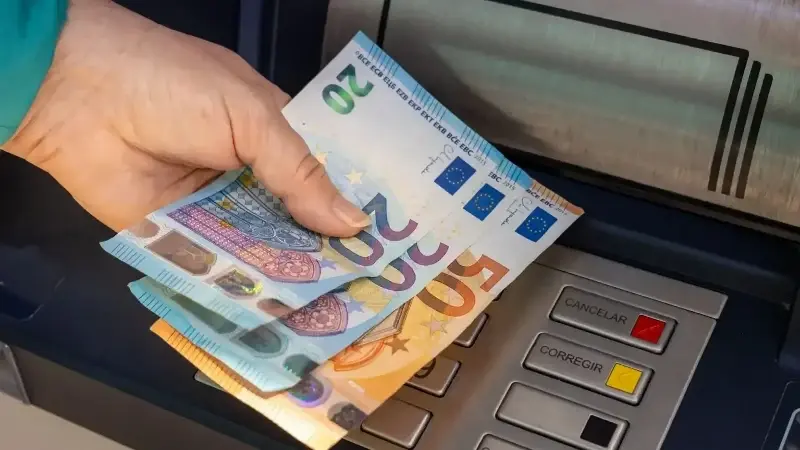 Bankalarda unutulan paralar büyüyor: Alınmazsa devlete geçecek