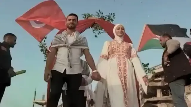 Gazze’de 200 çift dünyaevine girdi: ‘Şimdi birlik zamanı’