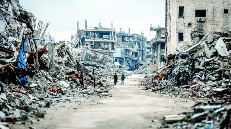 Gazze’ye kuşatmayı gevşetmiyor