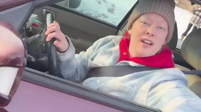 ICE polislerinin silahla vurduğu kadının olayına ilişkin yeni görüntüler ortaya çıktı: Öldürdükten sonra arkasından küfür yağdırmışlar