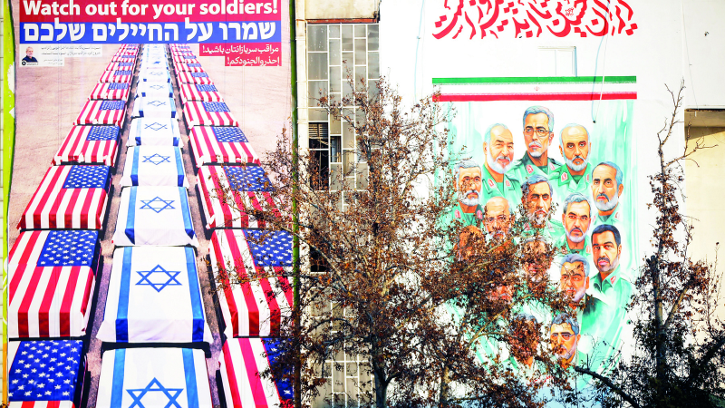 İran’da yönetim diken üstünde