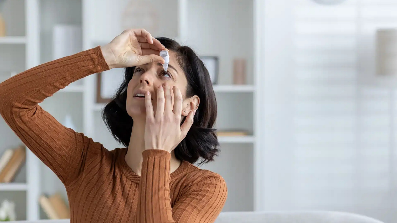 Kapalı alanlardaki düşük nem göz kuruluğunu tetikliyor