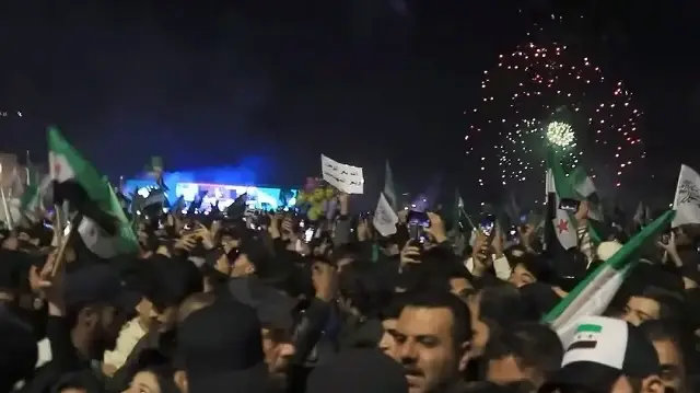 Suriye’de Esed rejiminin devrilmesinin birinci yıl dönümü Şam’da coşkuyla kutlandı