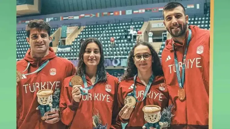 Türkiye, yüzmede 6 altın, 2 gümüş, 1 bronz madalya kazandı