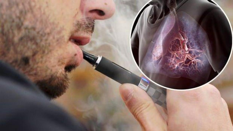 Uzman isim uyardı: Elektronik sigara akciğeri bitiriyor
