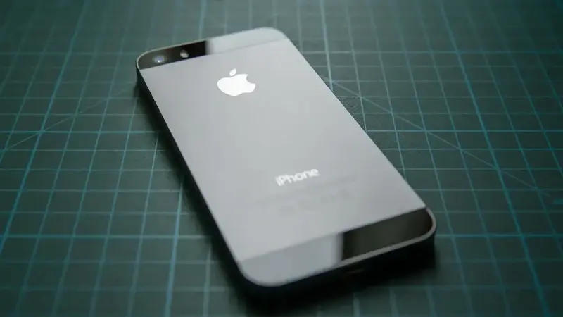 Apple’dan 13 yıllık iPhone’a sürpriz iOS 12 güncellemesi