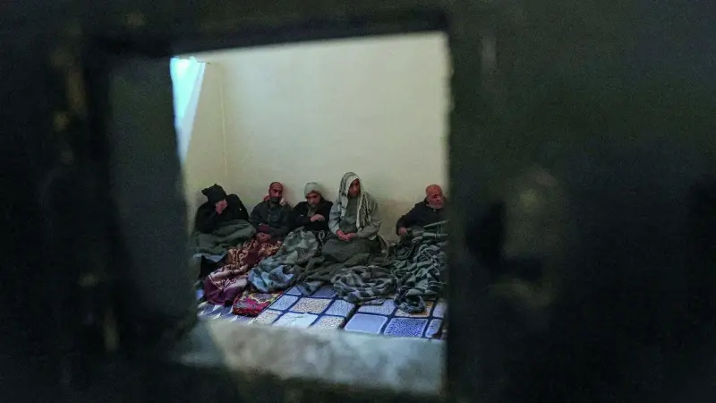 Ateşkes 15 gün uzatıldı: ABD’nin DEAŞ’lıları taşıması beklenecek