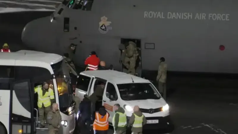 Avrupa’nın Grönland çaresizliği: Bir avuç asker gönderdiler