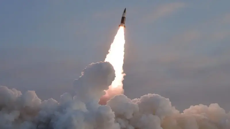 BAE: İran’dan bugün 10 füze ve 45 kamikaze İHA atıldı